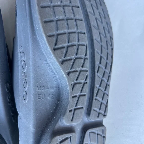 OOFOS Charcoal Slide Sandals - Picture 10 of 11